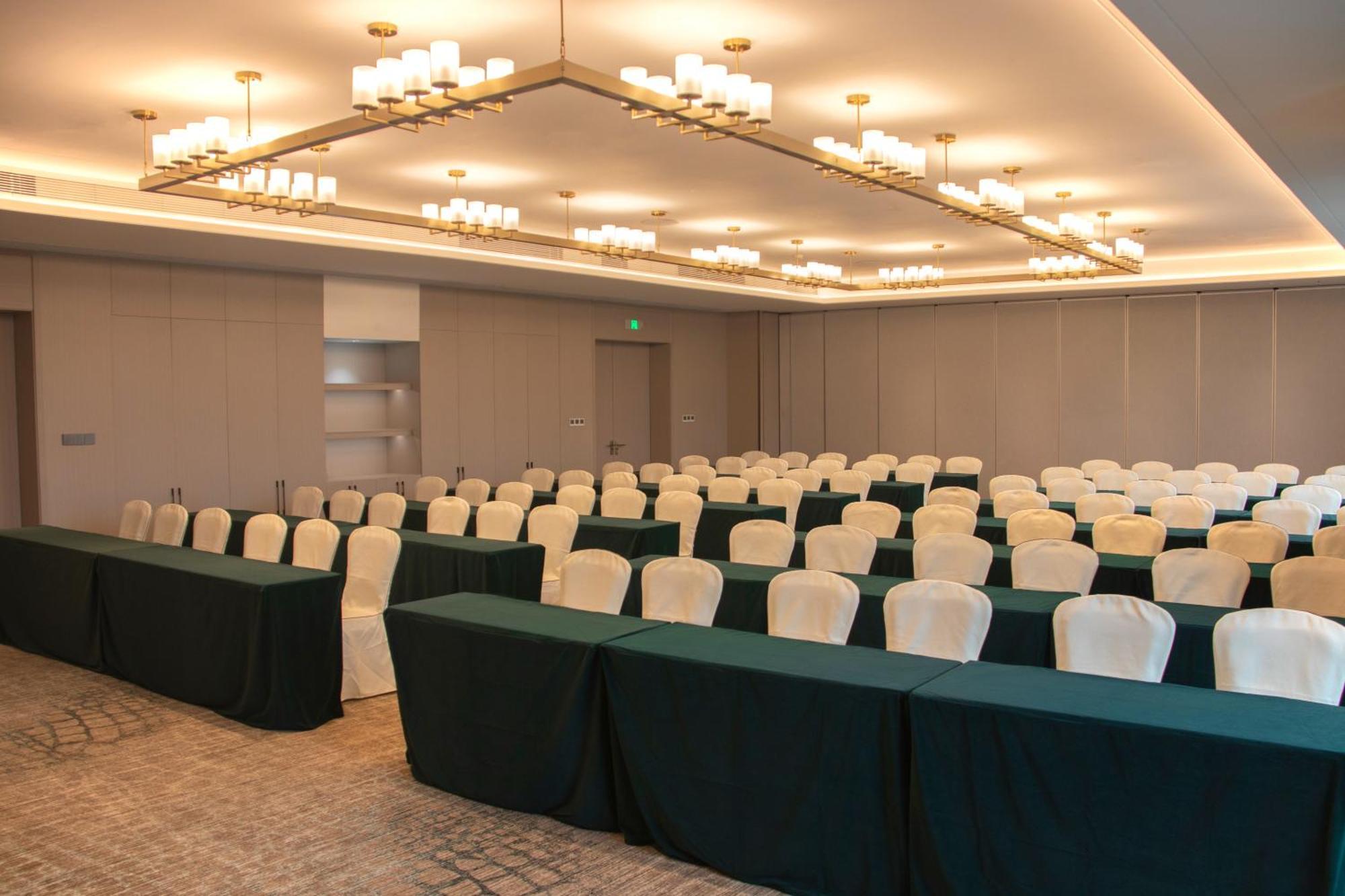 Guangzhou Pazhou Ln Dongfang Hotel Esterno foto