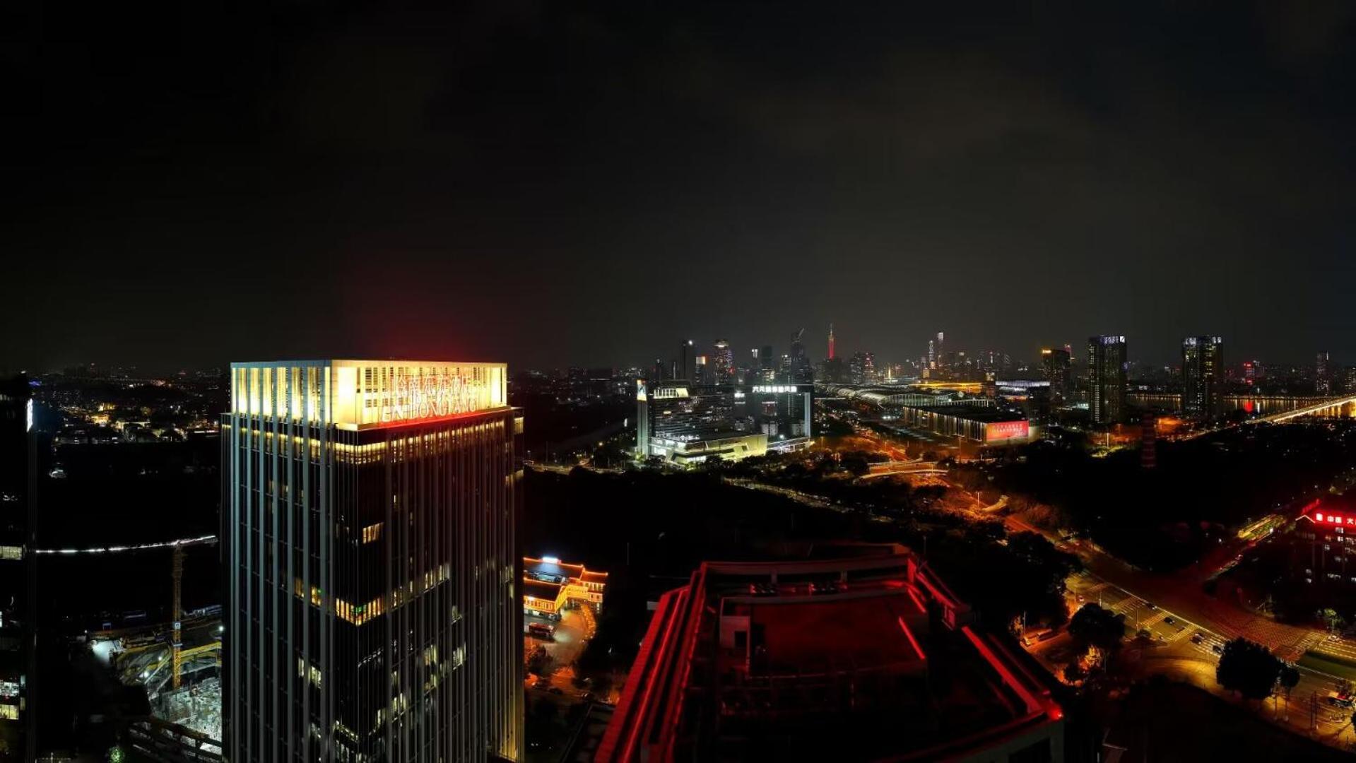 Guangzhou Pazhou Ln Dongfang Hotel Esterno foto